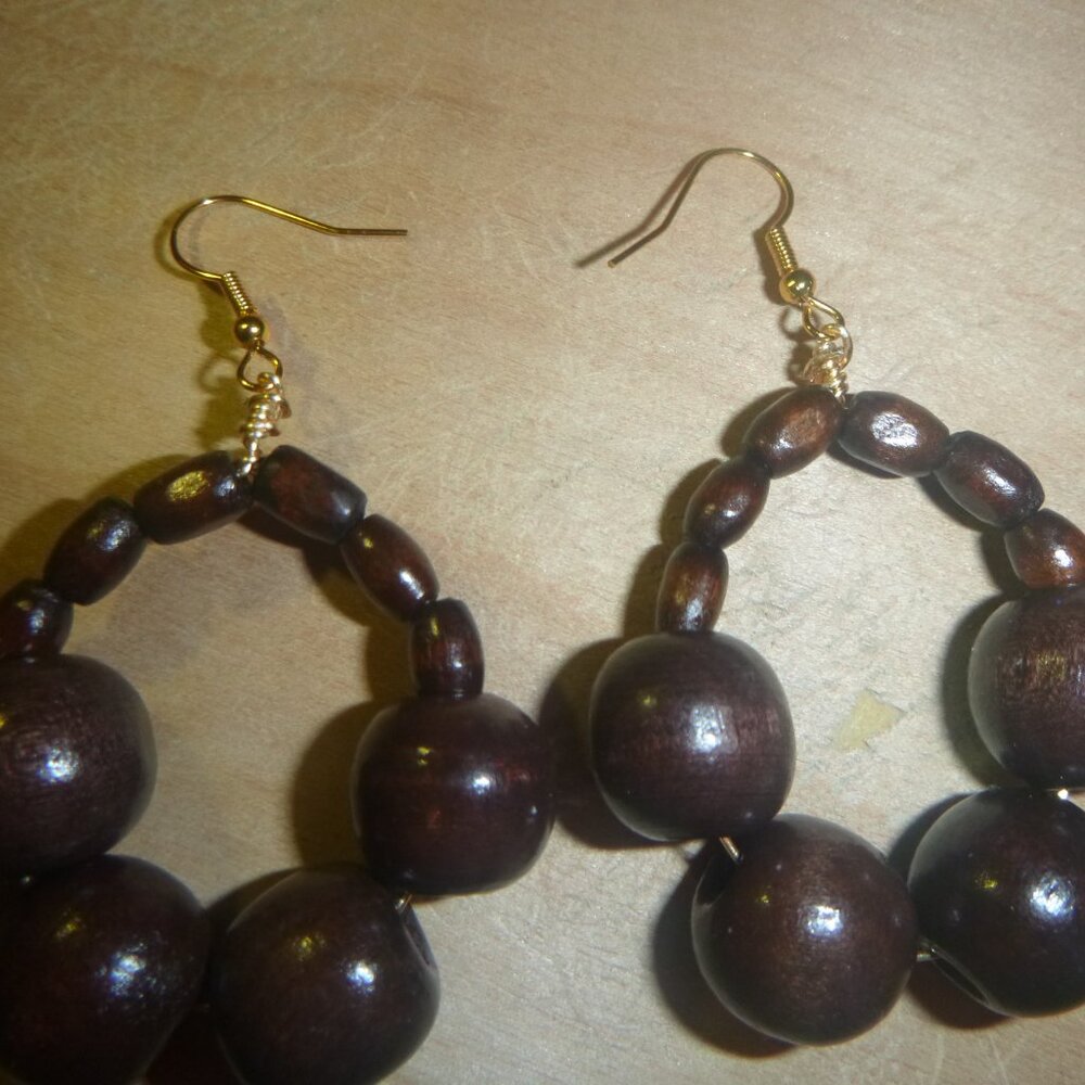 Afrocentric Earrings / Beaded Earrings / Wooden Earrings / Handcrafted Earrings - Picture 4 of 11